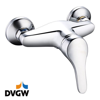 4135-20 Certificação DVGW, torneira de latão monocomando de chuveiro de parede com água quente / fria